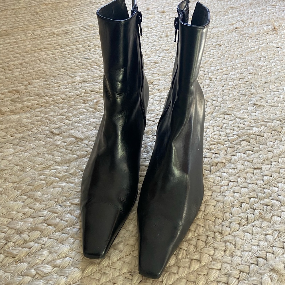 Stuart Weitzman boots